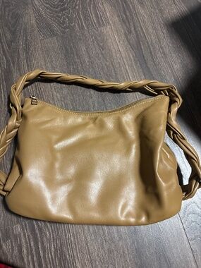Jen & Co. Delilah Vegan Knotted Hobo bag in tan & wallet